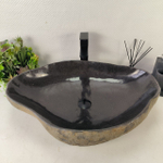 Раковина из речного камня RS-65044 68*48*15 0863