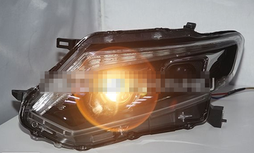 Передние фары Ниссан Х-трейл Т32 2015-2016 V5 type [Комплект Л+П; ходовые огни; биксеноновая линза; электрокорректор]