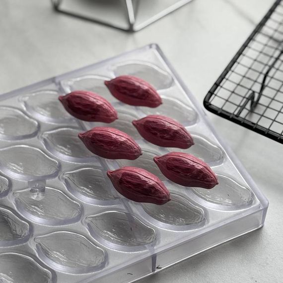 639 | Форма для шоколадных конфет &quot;Какао-боб 2&quot; (275*175мм)