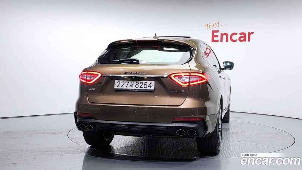 Maserati Levante 3.0 S AWD GrandSport (06.2020)