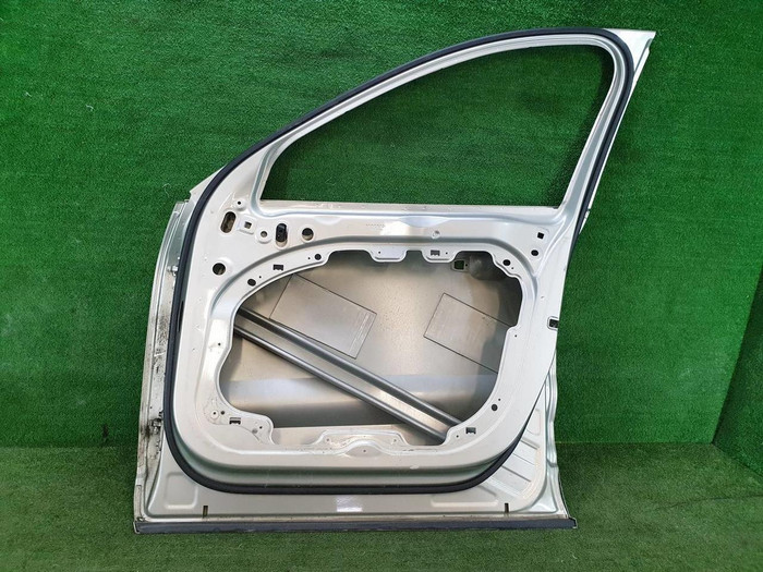 Дверь передняя правая Volvo XC60 2 (2017-н.в.)