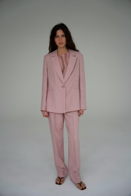 Дефект ткани. Пиджак Main изо льна 100%. Цвет пудровый. Размер 44. №57