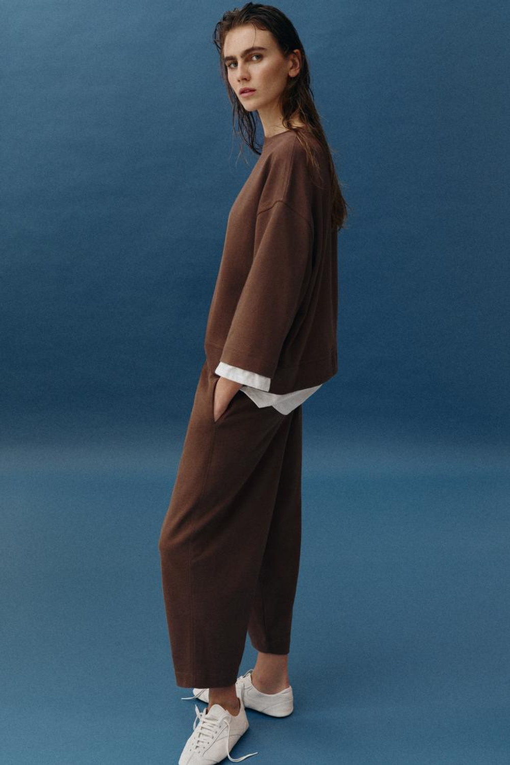 ZARA КОМБИНИРОВАННАЯ ТОЛСТОВКА С ДЛИННЫМИ РУКАВАМИ, СВЕТЛО-КОРИЧНЕВЫЙ