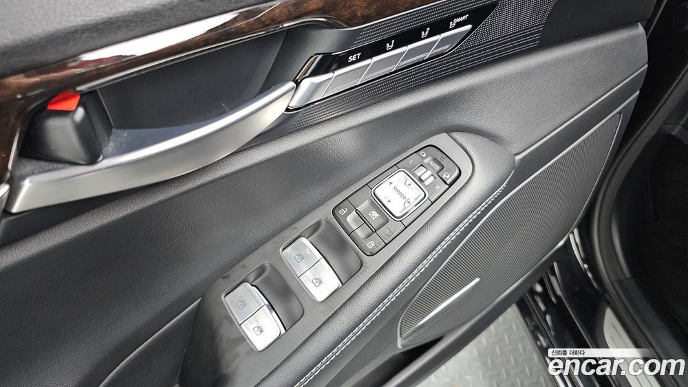 Genesis G90 3.8 AWD (11.2019)