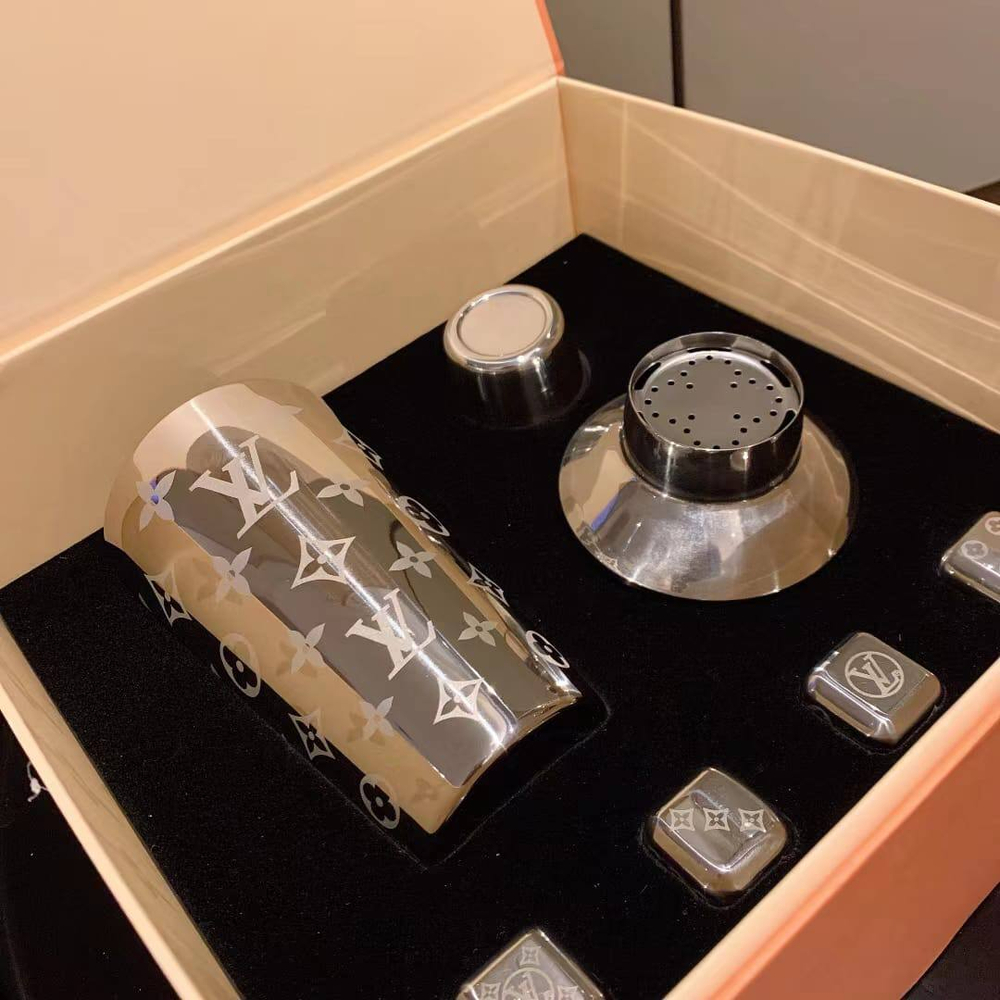Шейкер Louis Vuitton
