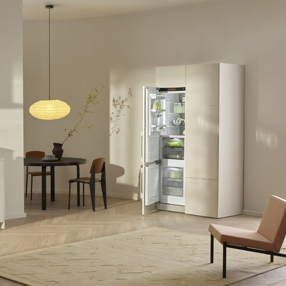 Комбинированные холодильные и морозильные шкафы CombiCooler V4000 178NI CCO4T-51108