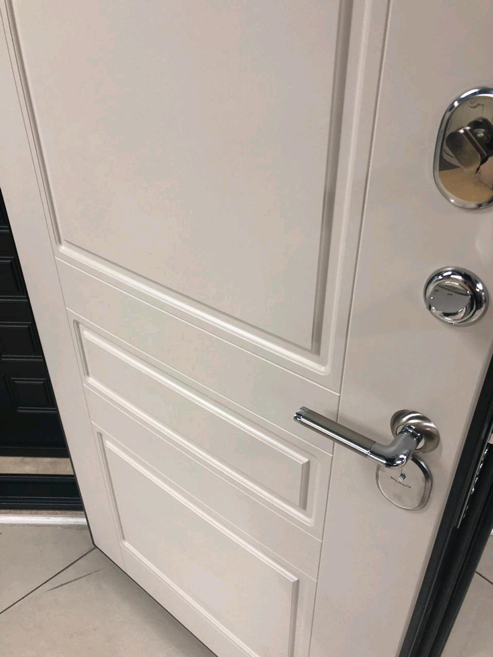 Входная металлическая дверь Лабиринт Термо Магнит 03 Крем софт