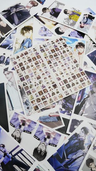 Набор открыток, карточек и наклеек "Сквозь небесную высь / Breaking Through the Clouds", 188 предметов