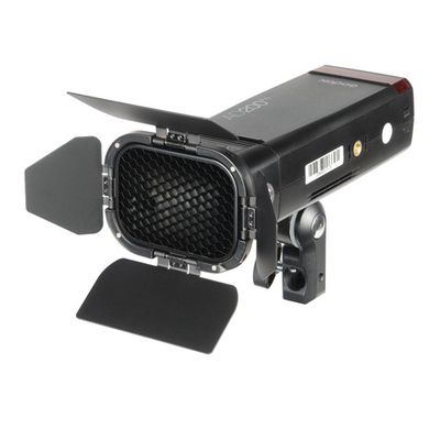 Вспышка аккумуляторная Godox Witstro AD200Pro