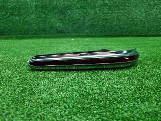 Эмблема решетки радиатора Hongqi H9 (2020-н.в.)