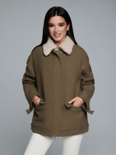 Куртка с меховым воротником в цвете хаки