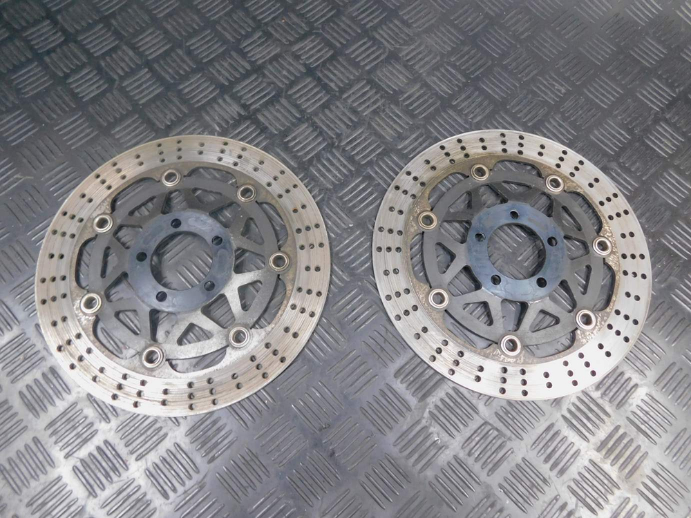 Диски тормозные передние Kawasaki ZZR 400 98 052951