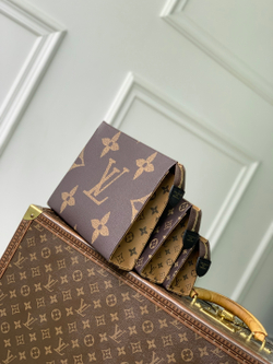Louis Vuitton Trio Toilet Pouch