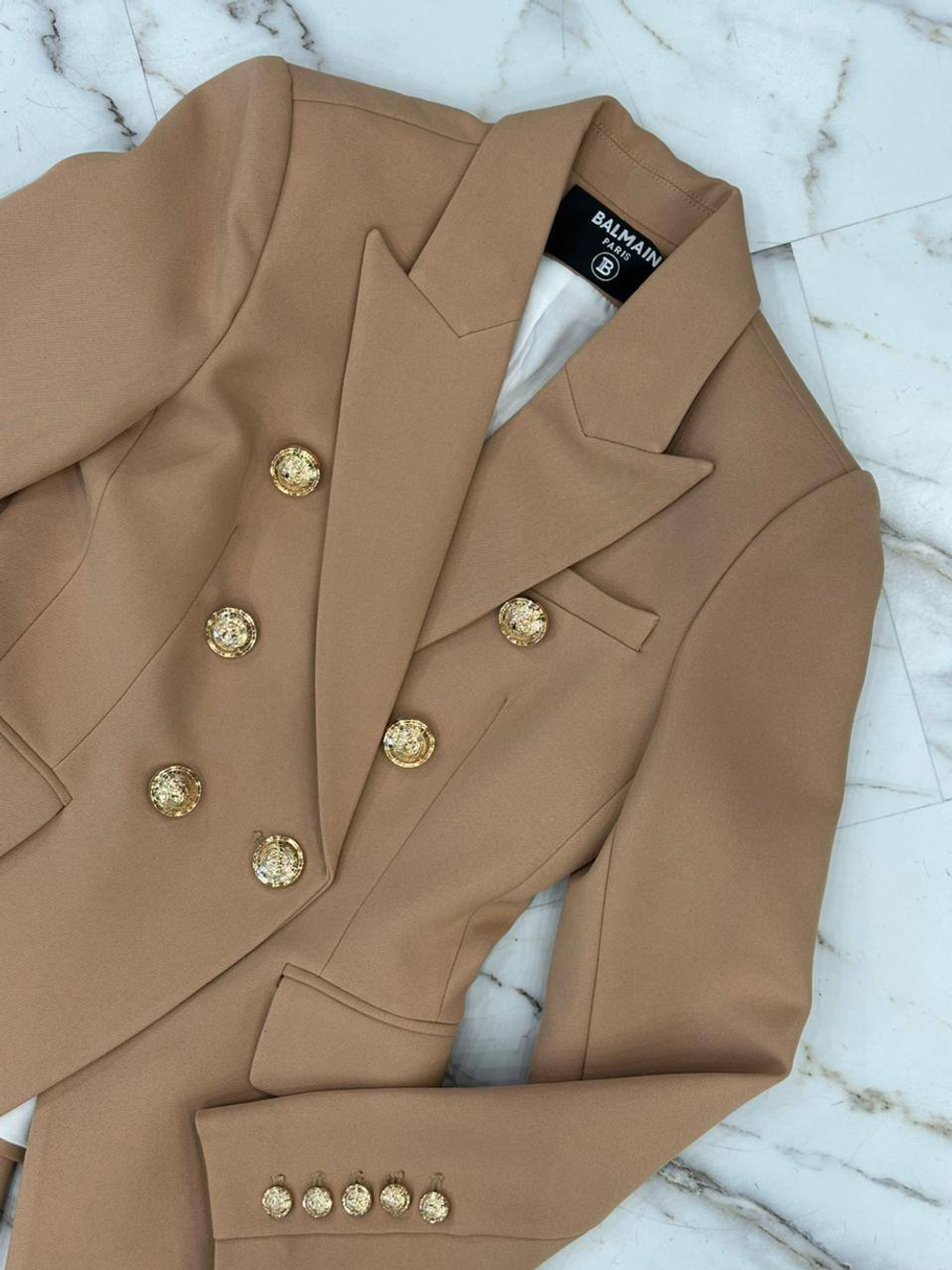 Костюм Balmain