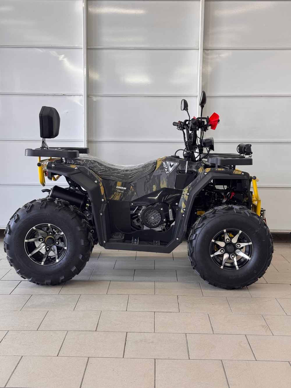 Квадроцикл GRIZLIK U200 LUX