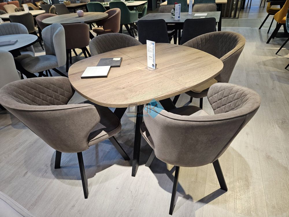 Стол DikLine В110 опоры чёрные