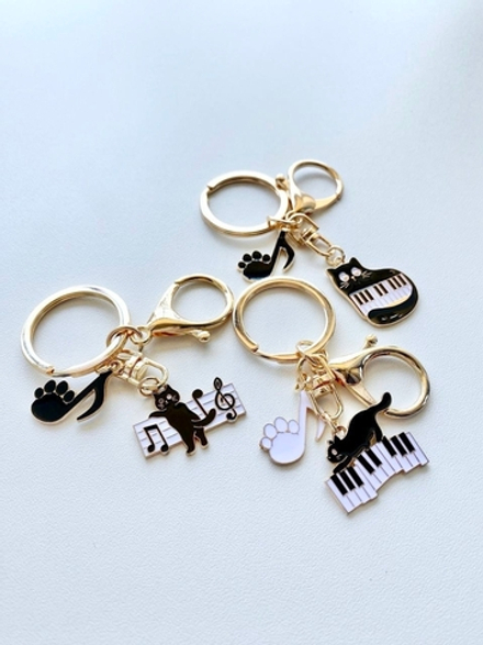 Набор брелоков "Коты-музыканты"