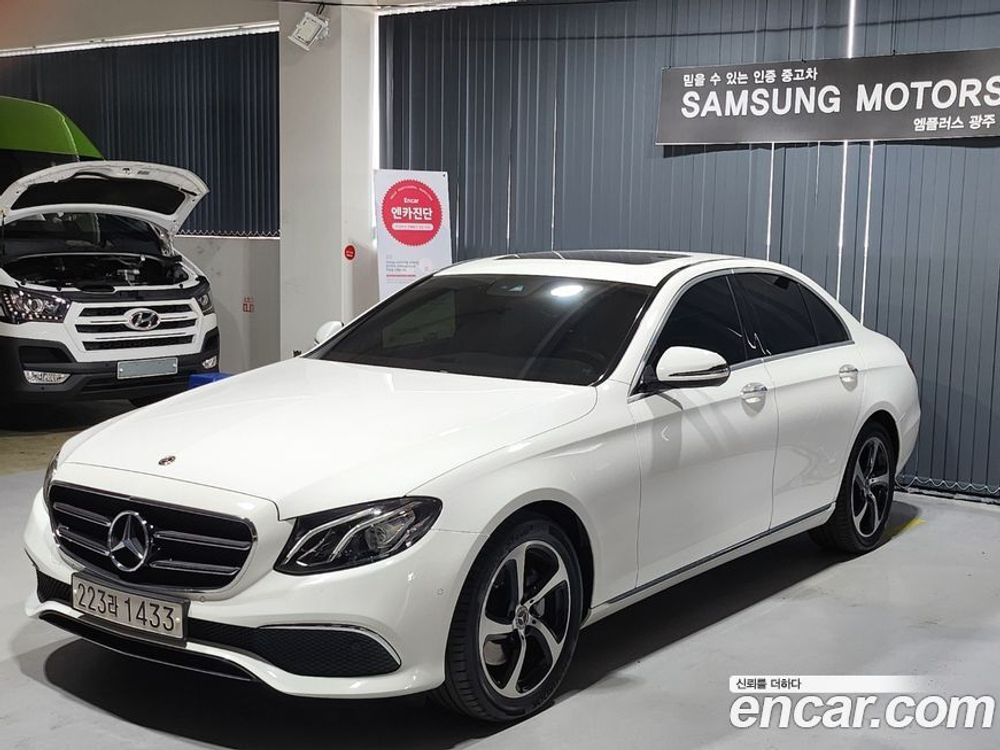 Mercedes-Benz E-Class W213 E250 Avangarde (11.2019)