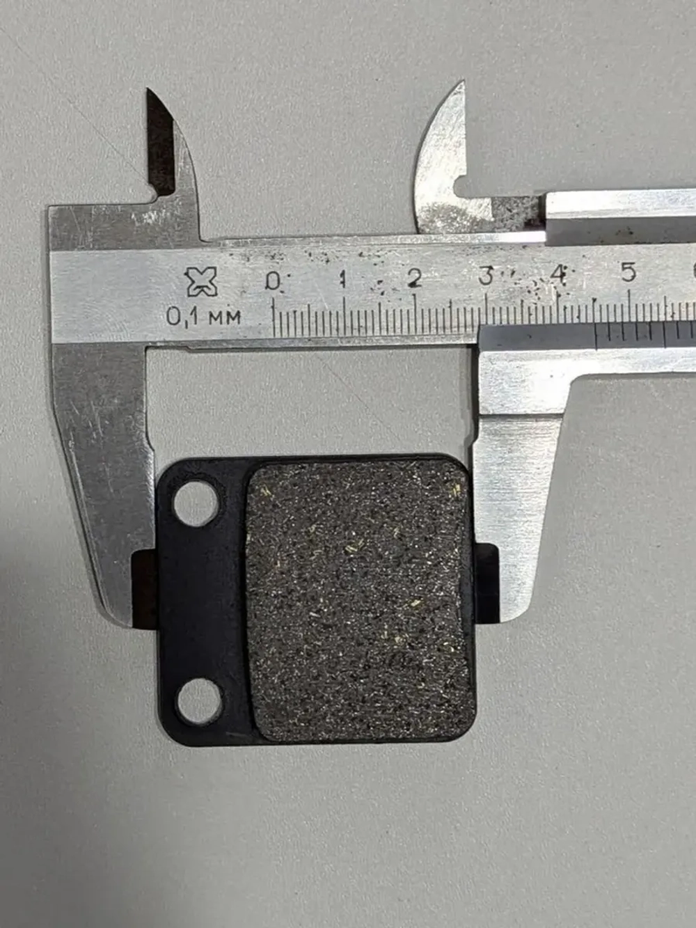 -- Колодки тормозные дисковые питбайк