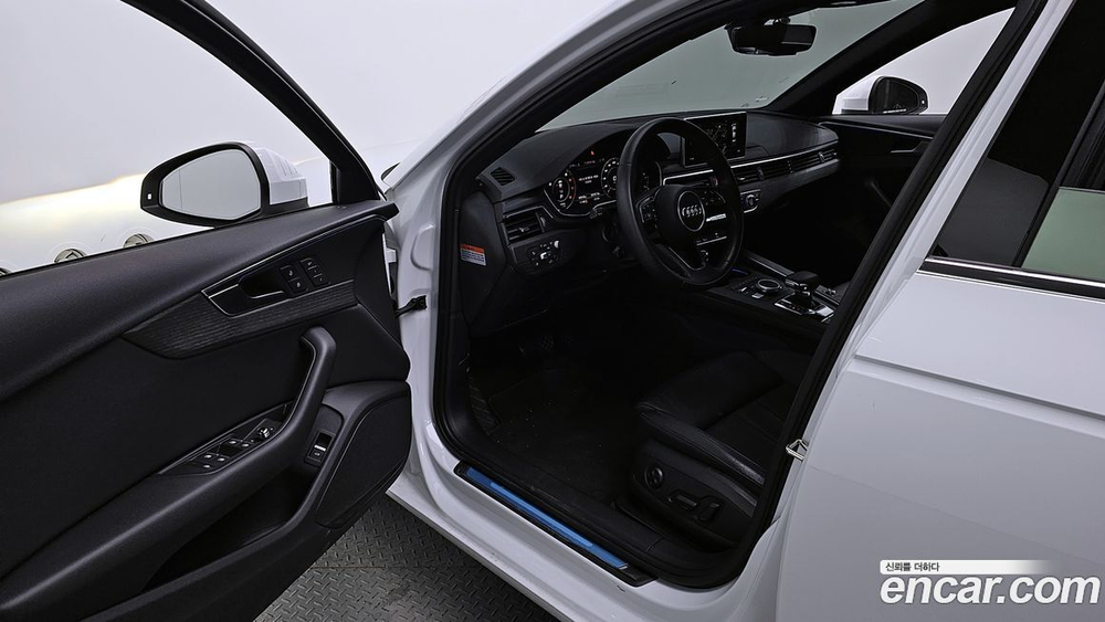 Audi A4 (B9) 40 TFSI Premium (12.2019)