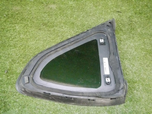 Форточка задняя левая BMW X4 G02 (2018-н.в.)