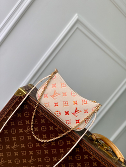 Louis Vuitton Easy Pouch On Strap