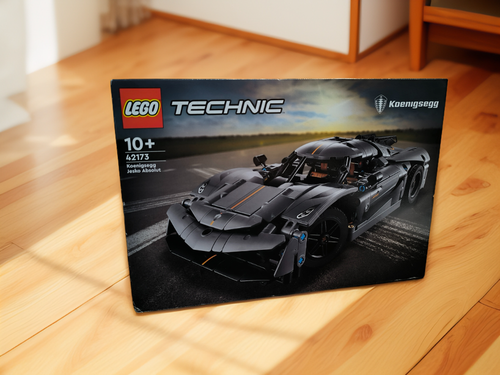 LEGO Technic 42173 Koenigsegg Jesko Absolut — серый гиперкар