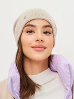 Шапка GLORY удлиненная одинарная с руликом с содержанием шерсти енота и ангоры