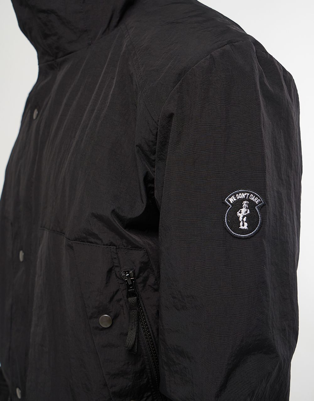 Купить Ветровка We Don’t Care Crinkle Nylon Windrunner Jacket Black Ветровка We Don’t Care Crinkle Nylon Windrunner Jacket Black