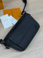Сумка-мессенджер Louis Vuitton