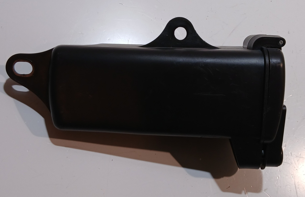 Отсек под инструменты ADV 300 GARET