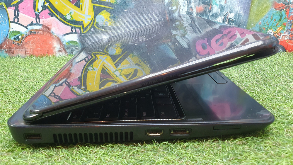 Ноутбук DELL i7/4Gb/GT 525M 1Gb