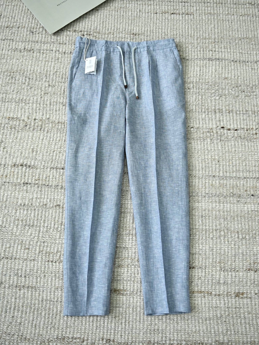 Льняной костюм Brunello Cucinelli