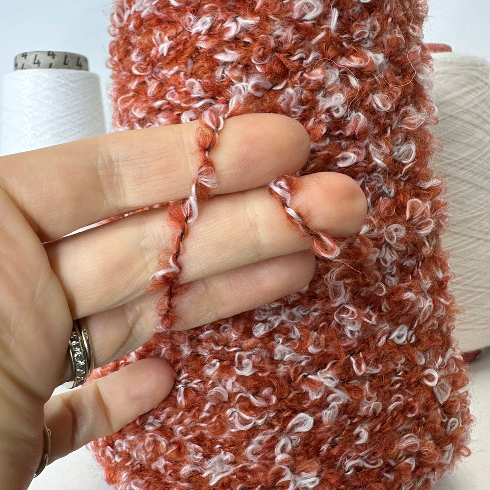 BOUCLE - STOCK ITALY; меринос, п/а; 300м/100гр; цвет: коричнево-оранжевый, белый