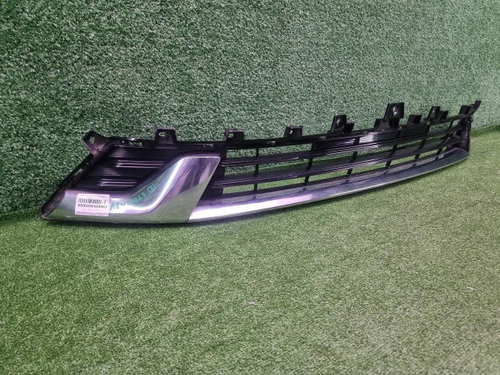 Решетка переднего бампера Haval Jolion (2021-2024)