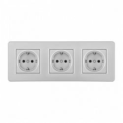 Розетка с заземлением и со шторкой Arte Milano SET16-3 SET16-3-40-1x3 silver