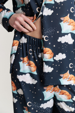 Шелковая блуза с кантом - спящие лисы