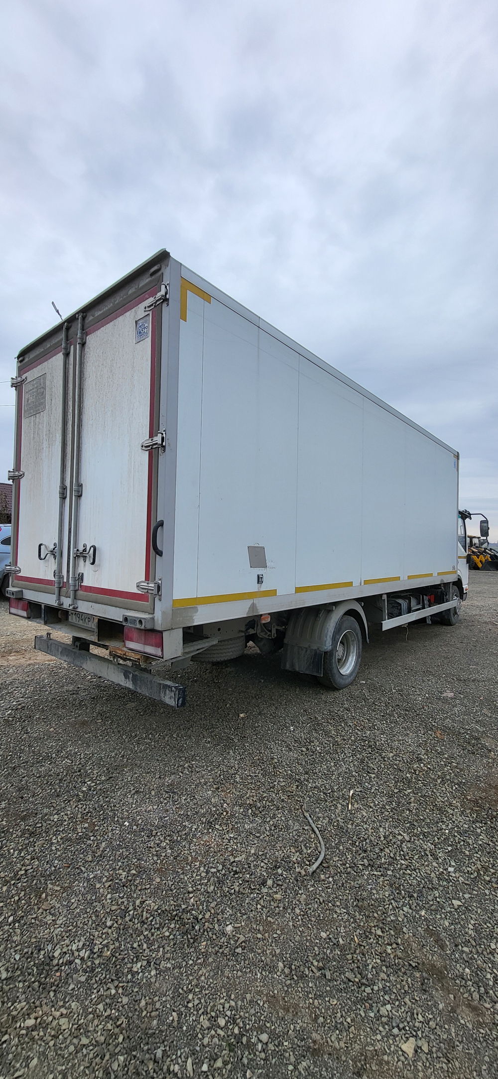 UAZ Profi 236021 (Тент, Бензин/Газ, 2,7 л, 150 л.с.)