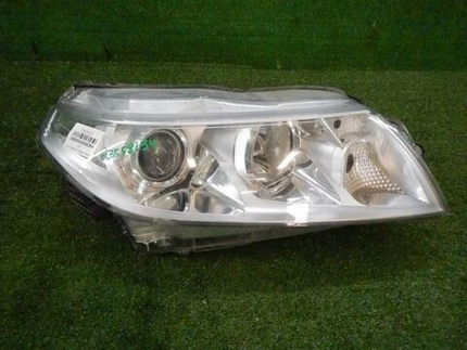 Фара правая Suzuki Vitara 2 (2014-2019) галоген