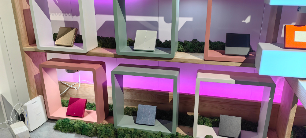 Декорированние выключателя (оклейка пленкой в цвет заказчика)