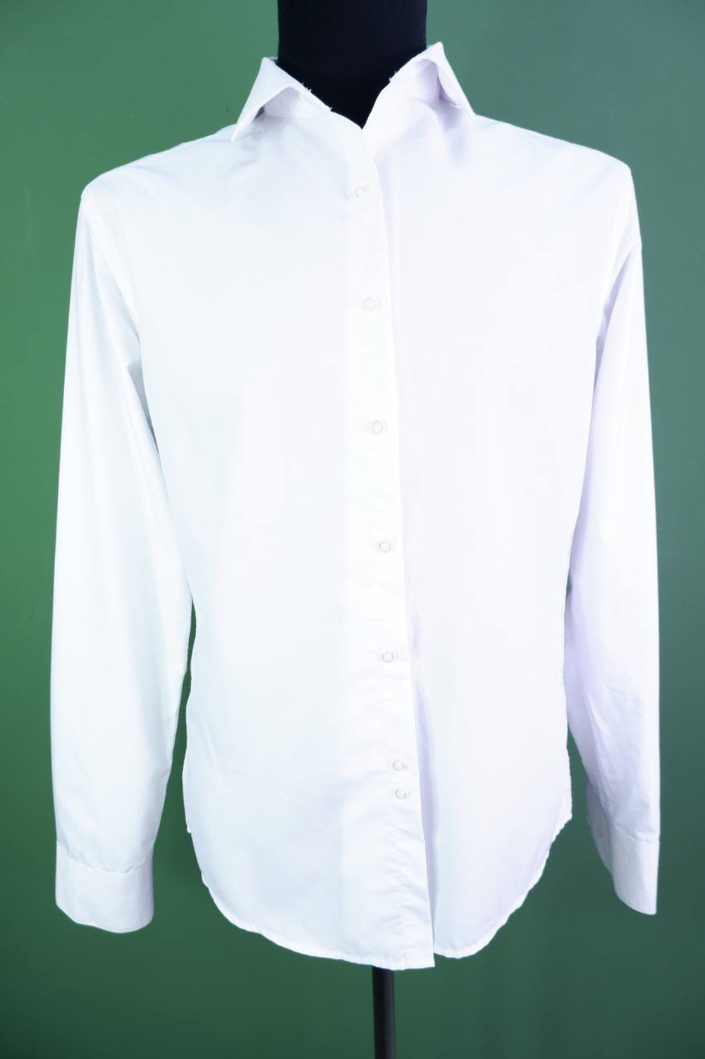 Рубашка Grossir в классическом исполнении, маркировка L, визуально на 50 размер