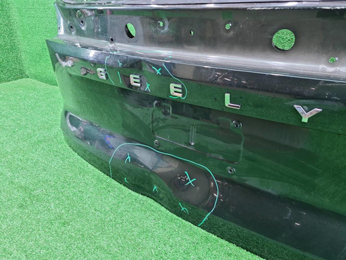 Крышка багажника Geely Atlas 2 (2023-н.в.)