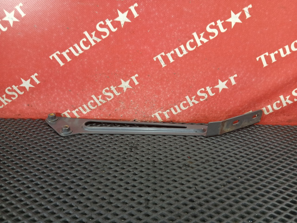 Кронштейн воздушного фильтра