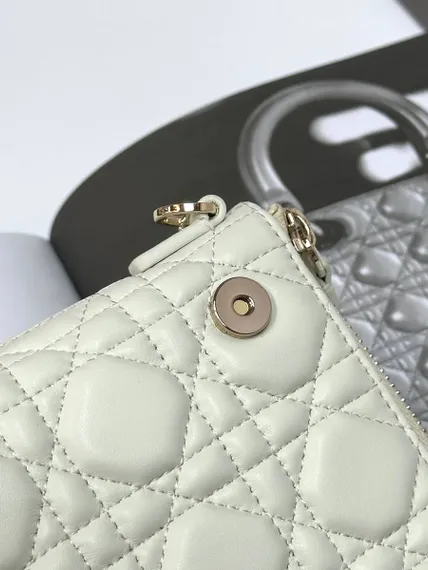 Мини-сумка Dior Miss Dior Midi белый