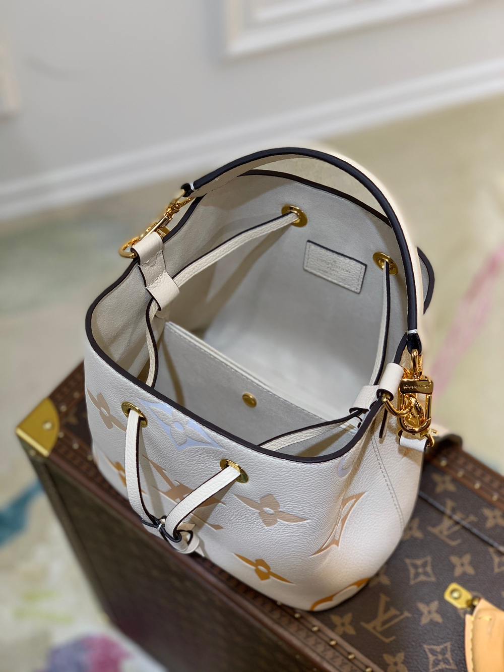 Louis Vuitton NeoNoe BB