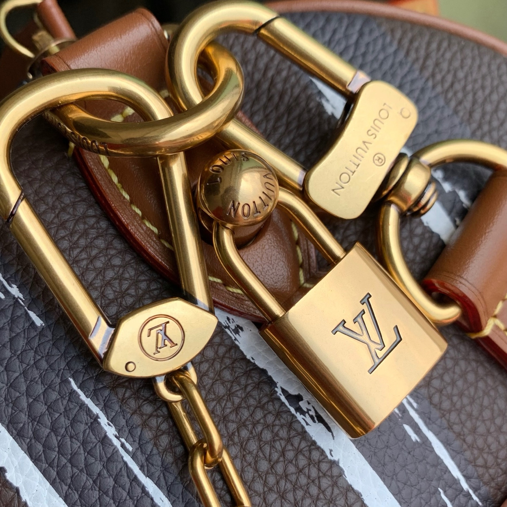 Louis Vuitton Speedy P9 Bandouliere 30