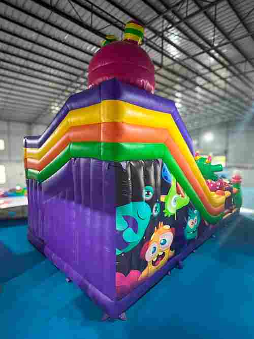 Коммерческий надувной батут «Звёздное приключение» 12*6*9 м