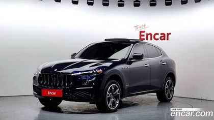 Maserati Levante 3.0 Дизель AWD GranLusso (06.2020)