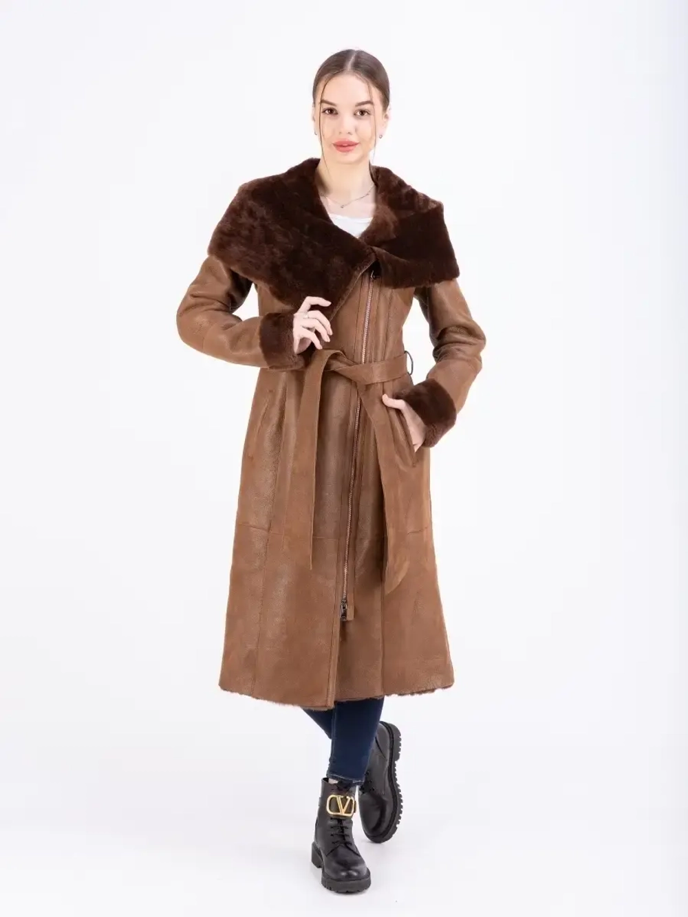 Дубленка женская натуральная длинная с капюшоном Турция