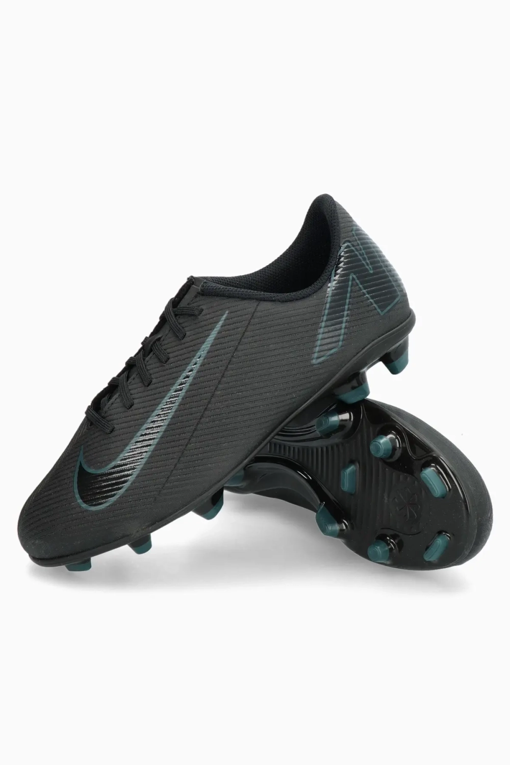 Бутсы Nike Mercurial Vapor 16 Club FG/MG Junior - черный